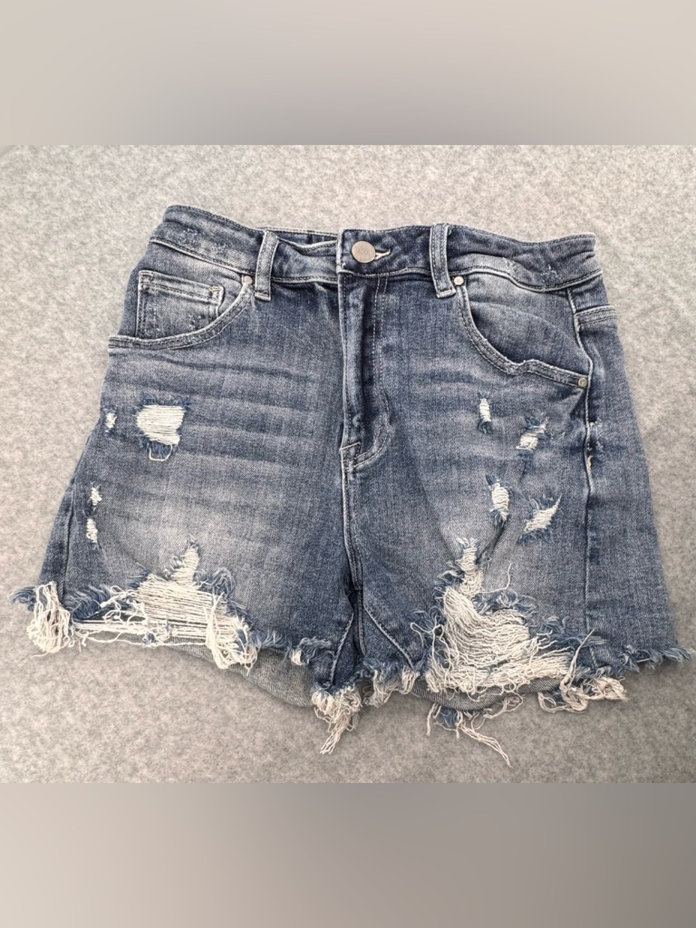 Risen Frayed Hem Distressed Denim Shorts Medium